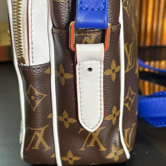 LOUIS VUITTON x NBA Monogram Nil PM Messenger Crossbody Bag - Picture 7 of 16